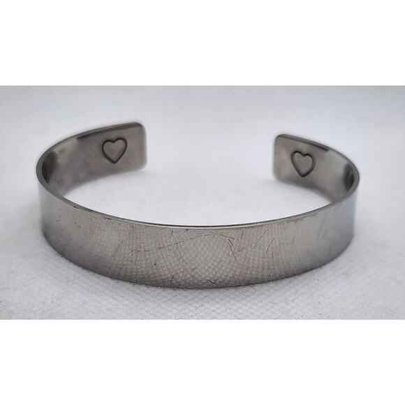 SILVER TONE CUFF BRACELET-For A Special Person As A Gift In Your Life - Picture 2 of 11